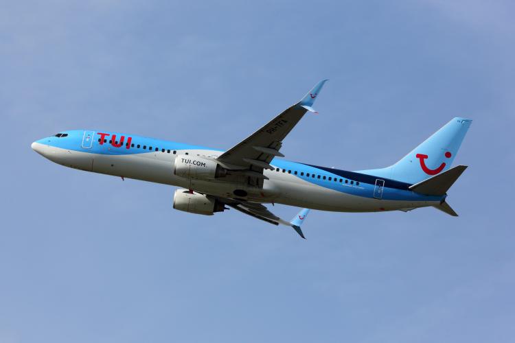 737-800